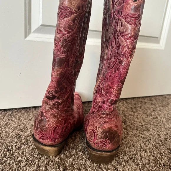 Corral 9.5 Red Boots - Picture 4 of 11